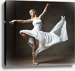 Постер Балерина в белом платье