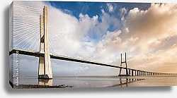 Постер Португалия. Лиссабон. Мост Васко да Гама. Рассвет