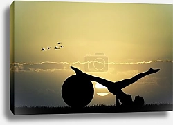 Постер Фитнес на фоне заката