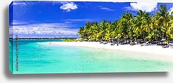 Постер Идеальный белый песчаный пляж и бирюзовое море. Маврикий