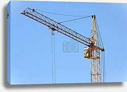 Постер Строительный кран на фоне неба