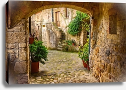 Постер Узкая улица с аркой средневекового города Сорано, Италия