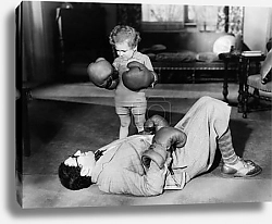 Постер KNOCKED OUT