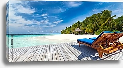 Постер Лежак на райском острове с красивым пляжем