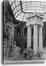 Постер Гирадон Адольф (фото, фр) Ecole Nationale des Beaux-Arts, Palais des Etudes, the glass courtyard, c.1890-99