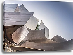 Постер Современное здание со сложной архитектурой