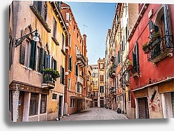 Постер Италия. Венеция. Пешеходная улочка