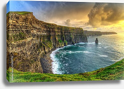 Постер Ирландия. Cliffs of Moher at sunset, Co. Clare, Ireland Постер Ирландия. Cliffs of Moher at sunset, Co. Clare, Ireland