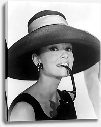 Постер Hepburn, Audrey (Breakfast At Tiffany's) 9 Постер Hepburn, Audrey (Breakfast At Tiffany's) 9