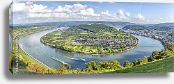 Постер Гкрмания. Picturesque bend of the river Rhine near Filsen Постер Гкрмания. Picturesque bend of the river Rhine near Filsen