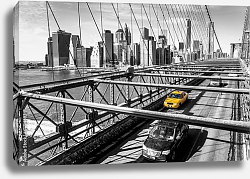 Постер США, Нью-Йорк. Taxi cab crossing the Brooklyn Bridge Постер США, Нью-Йорк. Taxi cab crossing the Brooklyn Bridge