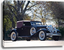 Постер Chrysler CG Imperial Convertible Victoria by Waterhouse '1931 Постер Chrysler CG Imperial Convertible Victoria by Waterhouse '1931