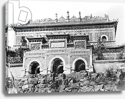 Постер Неизвестен Entrance of the Forbidden City in Peking, China, c.1900 Постер Неизвестен Entrance of the Forbidden City in Peking, China, c.1900