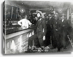 Постер Американский фотограф 'Soapy' Smith's Saloon Bar at Skagway, Alaska, 1898 Постер Американский фотограф 'Soapy' Smith's Saloon Bar at Skagway, Alaska, 1898