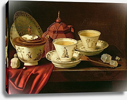 Постер Ростратен Питер A Yixing Teapot and a Chinese Porcelain Tete-a-Tete on a Partly Draped Ledge Постер Ростратен Питер A Yixing Teapot and a Chinese Porcelain Tete-a-Tete on a Partly Draped Ledge