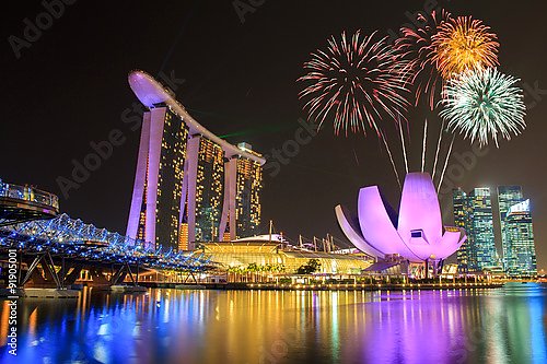 Фейерверки над Сингапуром