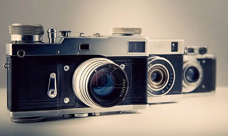 Серия ретро камер в ряд