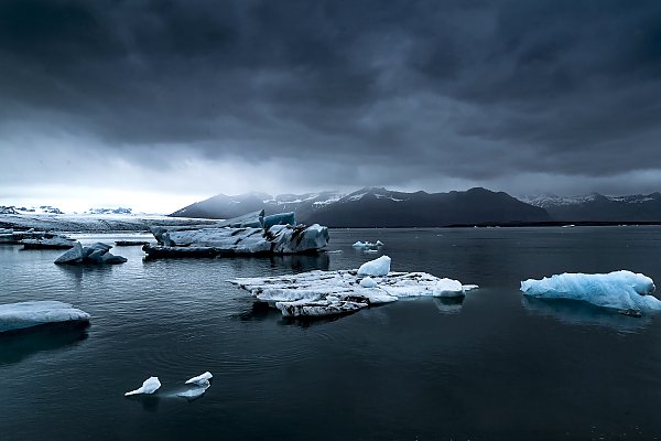Льды в синем море, Йокульсарлон, Исландия