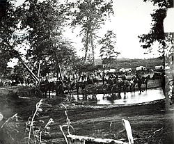 Постер Американский фотограф Federal battery fording a tributary of the river Rappahannock on battle day Постер Американский фотограф Federal battery fording a tributary of the river Rappahannock on battle day