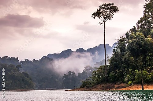 Сумерки на островах, национальный парк Кхао Сок, Тайланд
