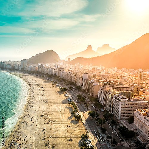 Постер Бразилия, Рио-де-Жанейро. Пляж Копакабана ранним утром