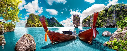 Живописный пейзаж Таиланда. Пляж и острова Пхукет.