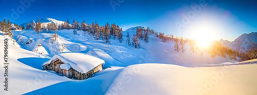 Швейцария. Зимняя панорама с альпийским коттеджем