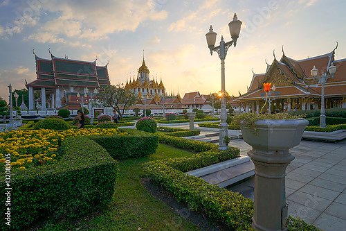 Ват-Ратчанадда, достопримечательность города Бангкок