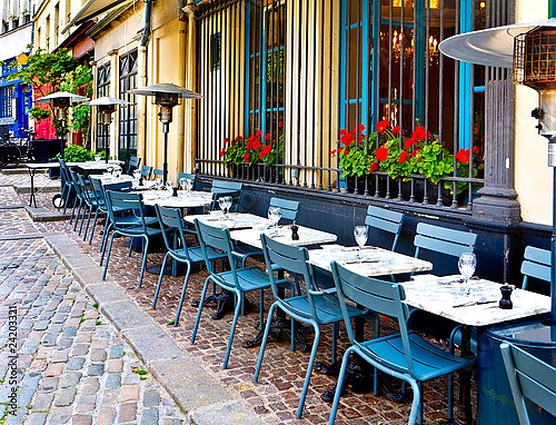 Французский уличный ресторан