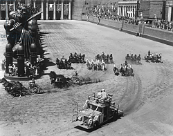 Постер Американский фотограф Filming the chariot race from 'Ben-Hur', 1925 Постер Американский фотограф Filming the chariot race from 'Ben-Hur', 1925