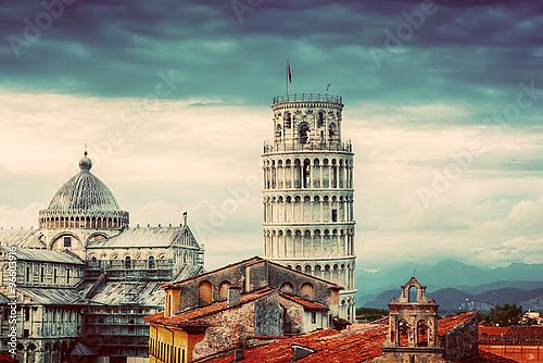 Италия, Тоскана. Пизанская башня и собор
