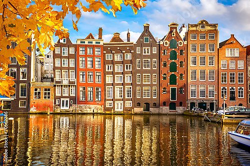 Голландия, Амстердам. Осенние краски города