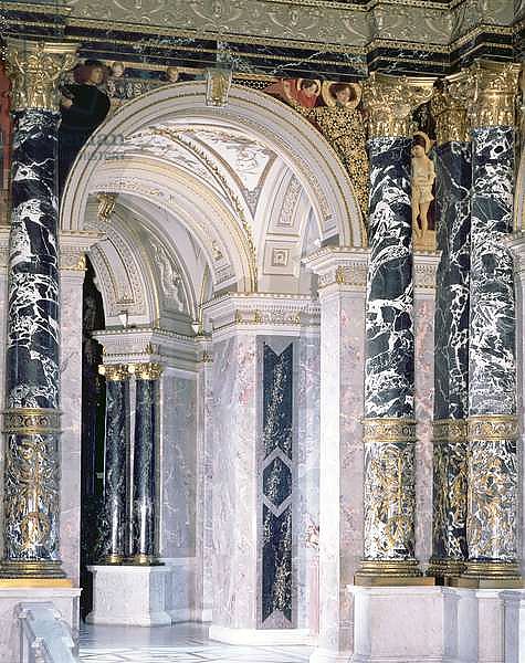 Interior of the Kunsthistorisches Museum in Vienna, detail depicting archway and the spandrel decoration of figures depicting the Italian Renaissance, 1890/91