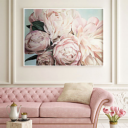 «Нежные пионы» в интерьере в классическом стиле над банкеткой