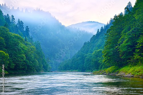 Горная река утром