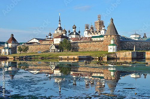Россия. Соловецкий монастырь и гавань