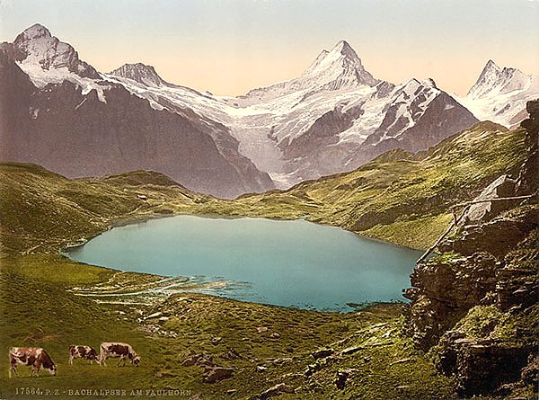Швейцария. Озеро Бахальпзее, вершина Фаульхорн