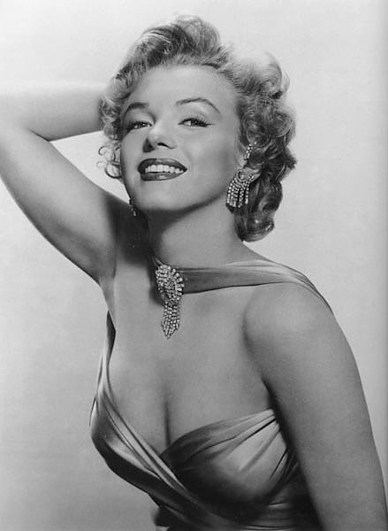 Monroe, Marilyn 24