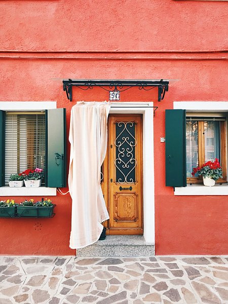 Дверь в Бурано, Венеция, Италия