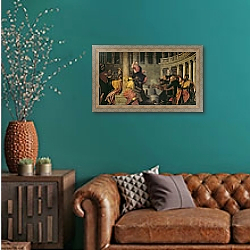 «Christ with the Doctors in the Temple, 1548» в интерьере гостиной с зеленой стеной над диваном «Christ with the Doctors in the Temple, 1548» в интерьере гостиной с зеленой стеной над диваном