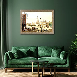 «State House, Philadelphia, engraved by Deroy» в интерьере зеленой гостиной над диваном «State House, Philadelphia, engraved by Deroy» в интерьере зеленой гостиной над диваном
