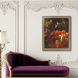 «The Death of the Virgin, 1605-06» в интерьере в классическом стиле над банкеткой «The Death of the Virgin, 1605-06» в интерьере в классическом стиле над банкеткой