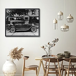 «DuPont automobile on front of house, c.1919-30» в интерьере в классическом стиле над банкеткой «DuPont automobile on front of house, c.1919-30» в интерьере в классическом стиле над банкеткой