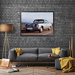 «Mercedes-Benz 280SE Coupe (W111W112) '1968–71» в интерьере в стиле ретро над комодом «Mercedes-Benz 280SE Coupe (W111W112) '1968–71» в интерьере в стиле ретро над комодом