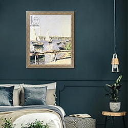 «Sailing boats at Argenteuil, c.1888» в интерьере классической спальни с темными стенами «Sailing boats at Argenteuil, c.1888» в интерьере классической спальни с темными стенами