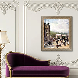 «The Crossing, Hyde Park Corner» в интерьере гостиной с розовым диваном «The Crossing, Hyde Park Corner» в интерьере гостиной с розовым диваном
