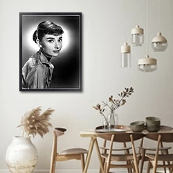 «Хепберн Одри 48» в интерьере столовой в стиле ретро