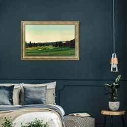 «Oberbayerische Landschaft» в интерьере классической спальни с темными стенами