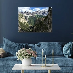 «Скалистое ущелье» в интерьере современной гостиной в синем цвете