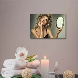 «Девушка с зеркалом» в интерьере салона красоты